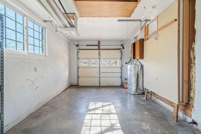 Building Photo - 2920 Byington Beaver Ridge Rd