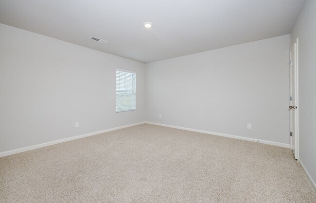 Building Photo - 1016 Sherwood Ln