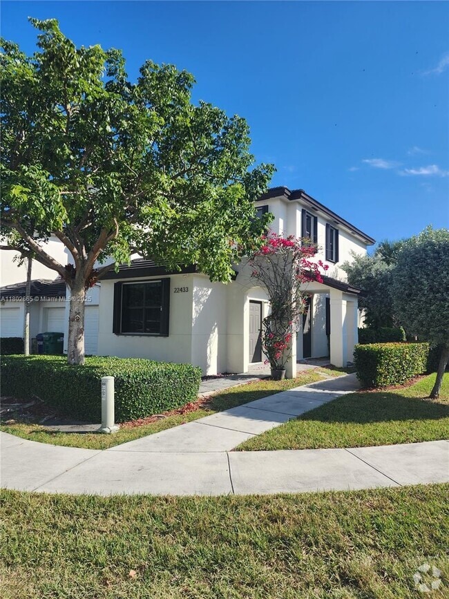 Building Photo - 22433 SW 102nd Ave