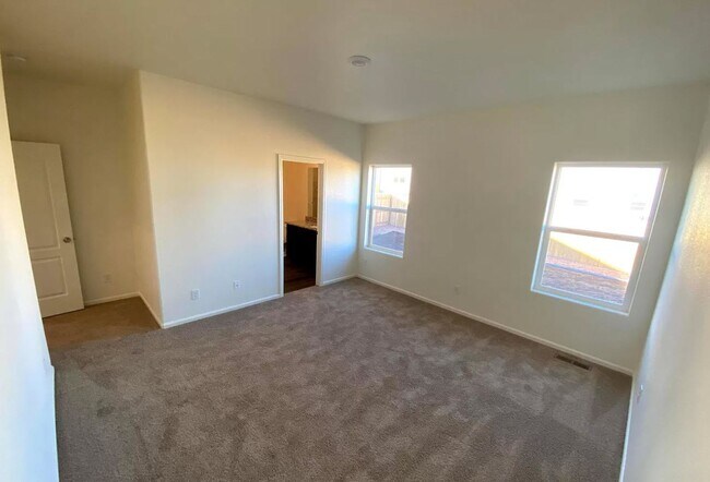 Building Photo - 9764 Chalkstone Ln