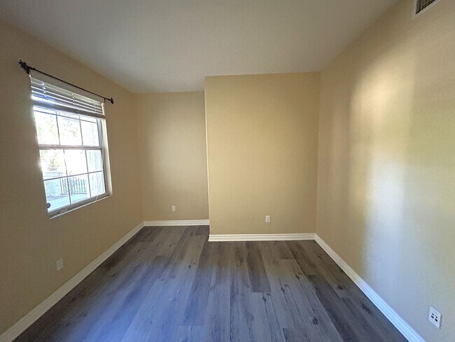 Building Photo - TORREY PINES DR CHINO HILLS 91709 (4 BED/ 2 BATH)