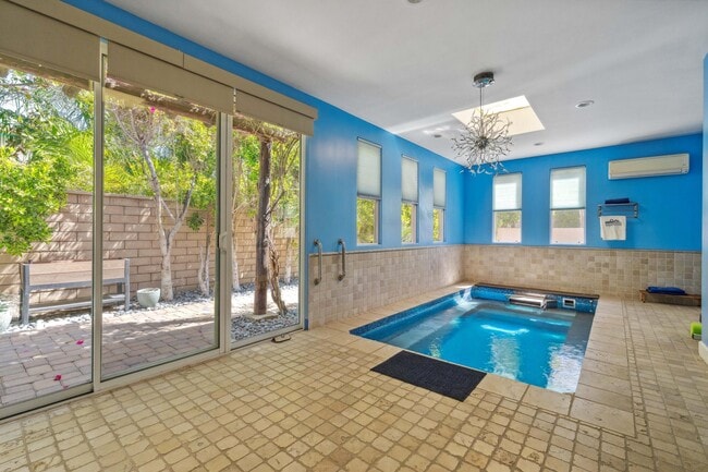 Building Photo - 40294 Rancho Palmeras