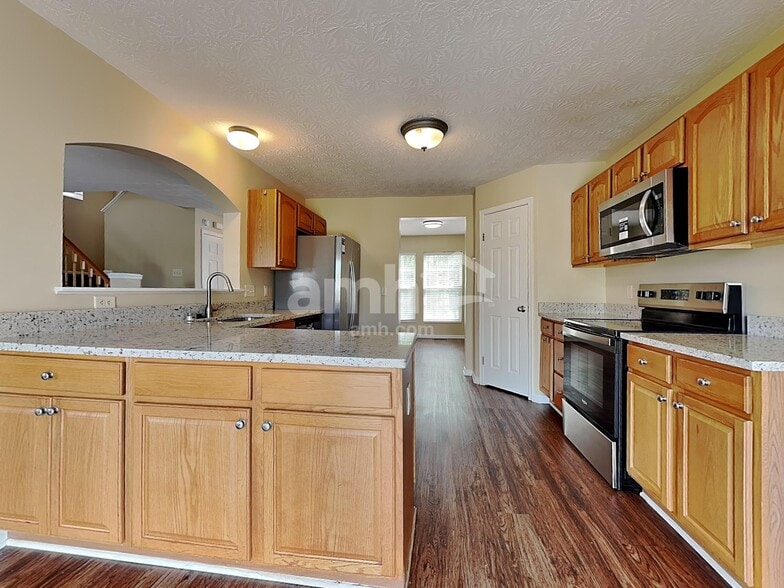 Building Photo - 1231 Edgebrook Ct