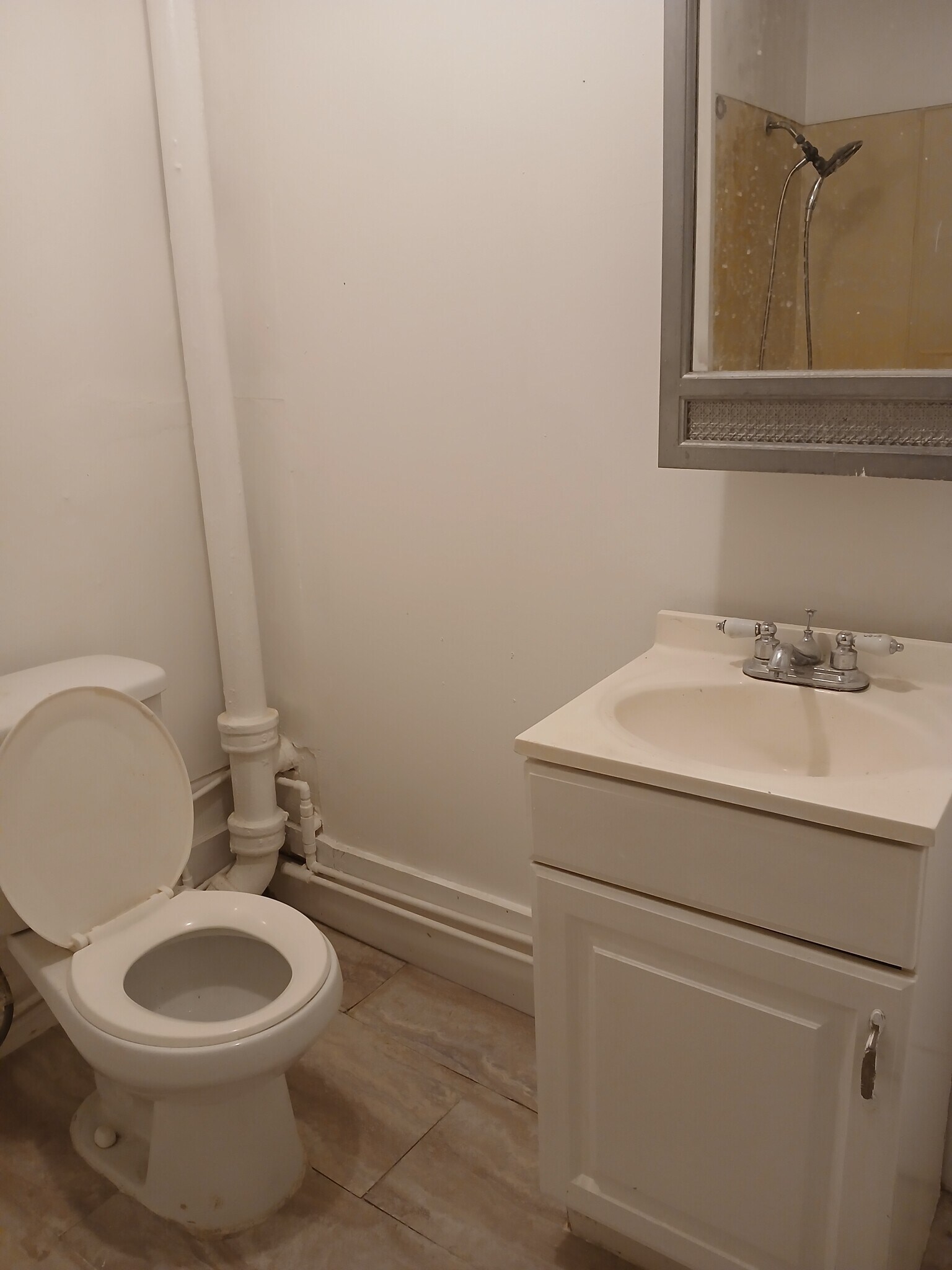 Building Photo - 1720 McCulloh St