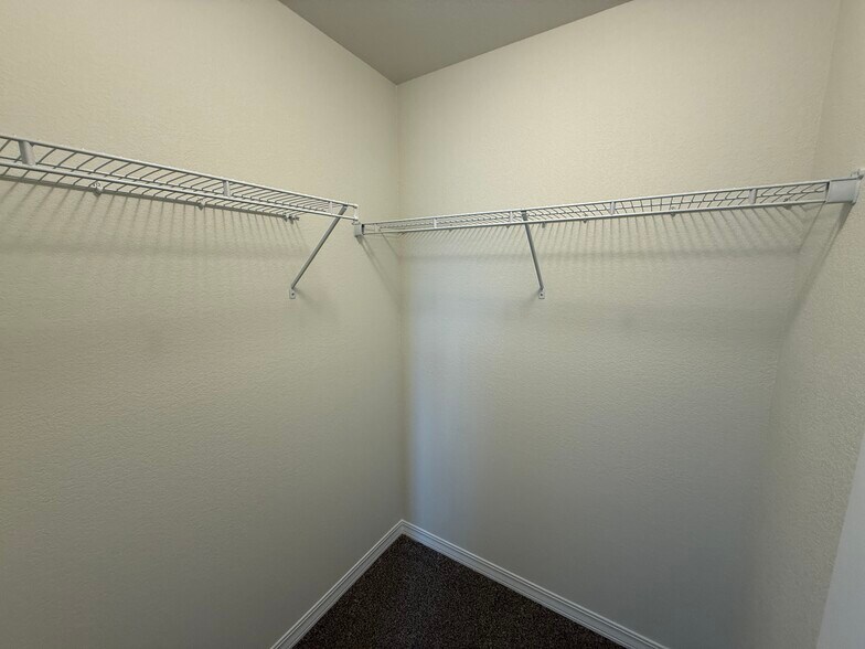 Building Photo - 8221 Sophia Ln