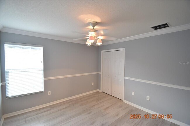 Building Photo - 8806 Cameron Crest Dr