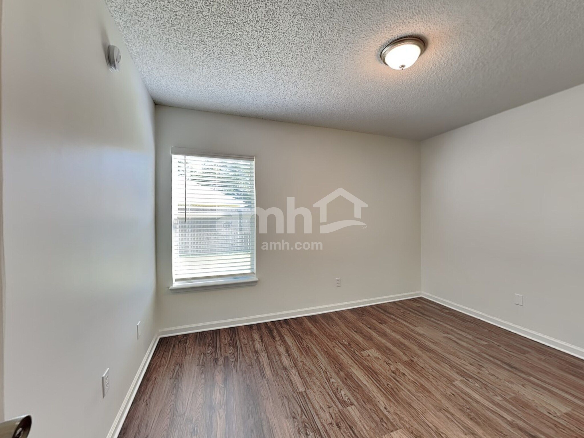 Building Photo - 927 Ashton Cove Terrace