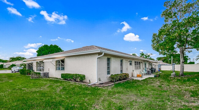 Building Photo - 5030 Lakefront Blvd