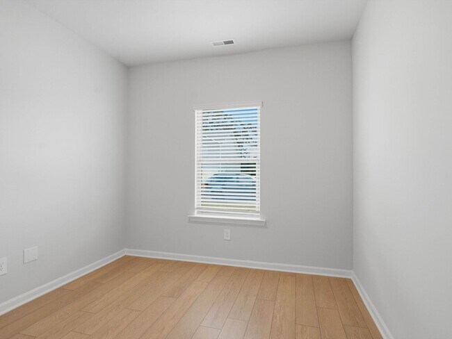 Building Photo - 17729 EMMA JO LN