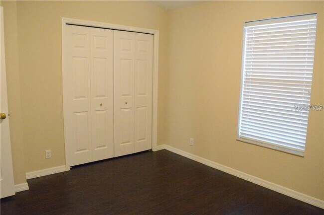 Building Photo - 4134 Bismarck Palm Dr