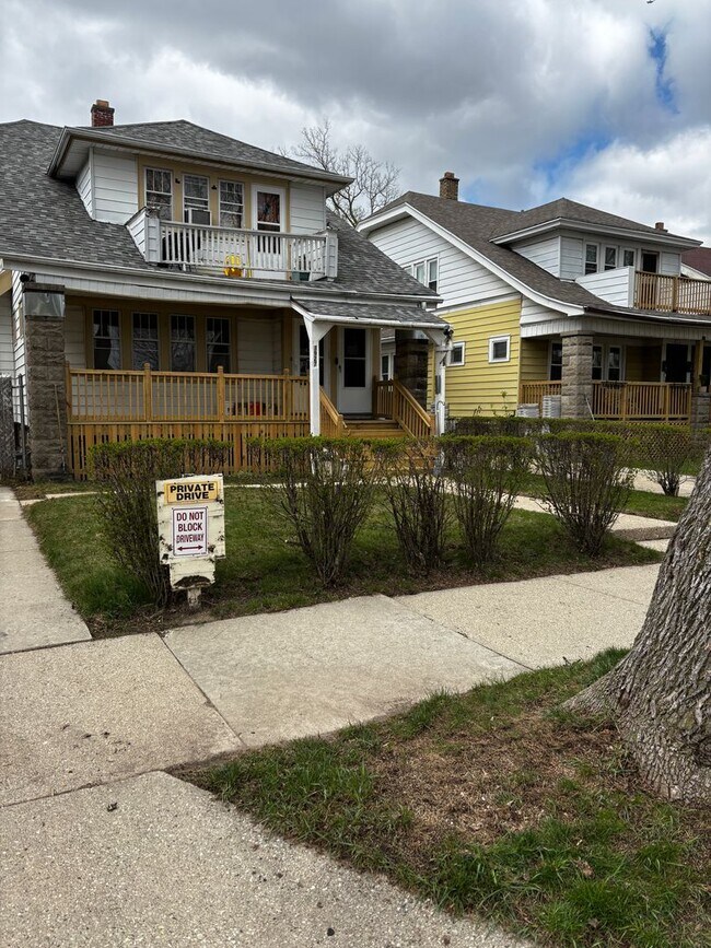 Building Photo - 3927-3929 N. 17th Street