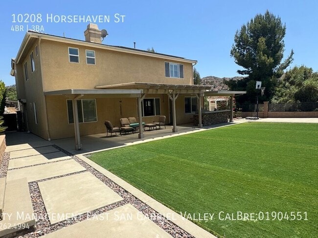 Building Photo - 10208 Horse Haven St