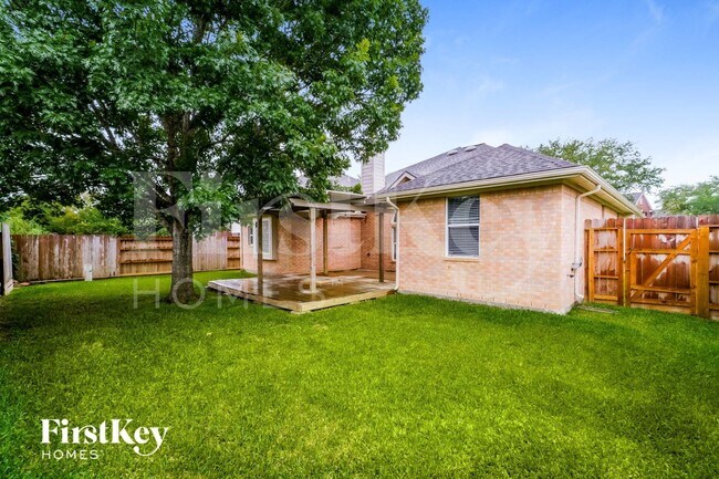 Building Photo - 323 Diamond Bay Dr