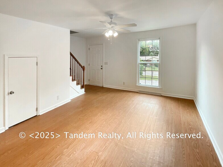 Building Photo - 4833 Sheffield Dr