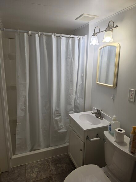 Bathroom #2 - 1730 Morey Ave