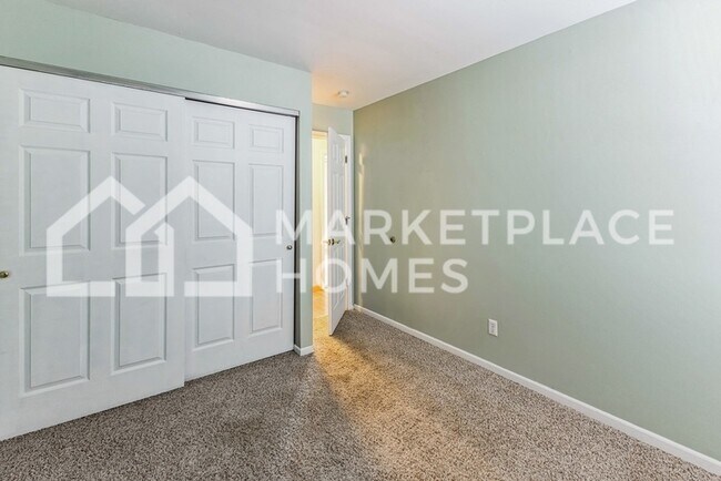 Building Photo - 502 Red Bridge Ct