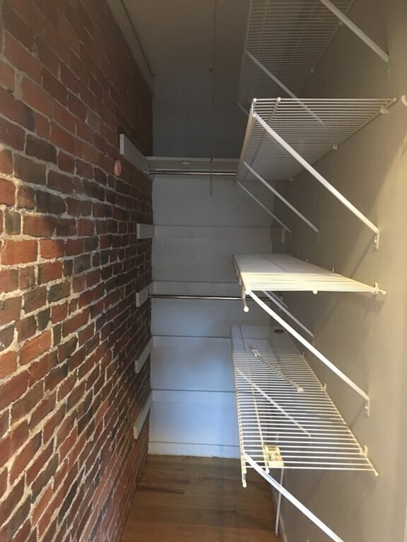 Building Photo - 150 Chandler St
