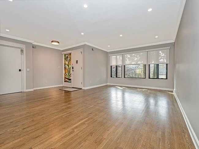 Building Photo - 1453 Squirrel Hill Ave