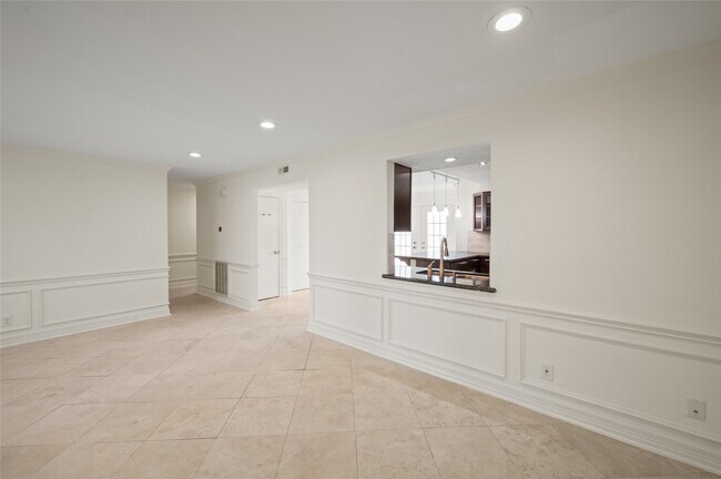 Building Photo - 9417 Bassoon Dr