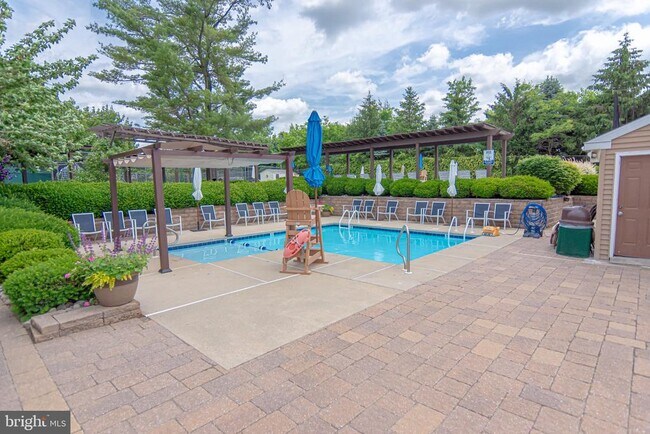 Building Photo - 20A Oscar Hammerstein Way