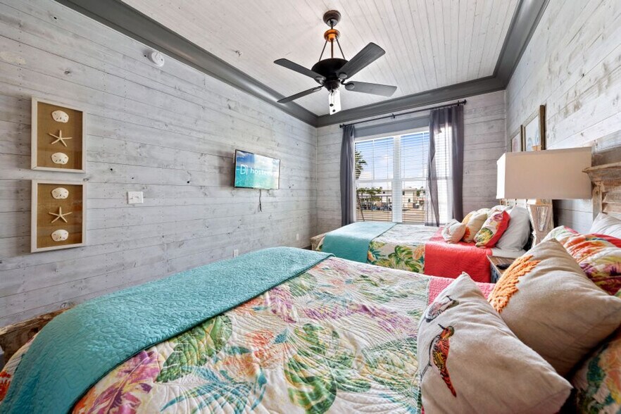 Building Photo - 23150 Perdido Beach Blvd