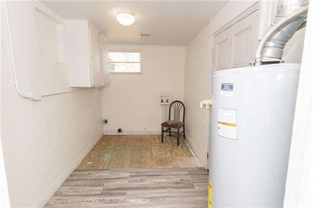 Building Photo - 1948 Barbara Dr