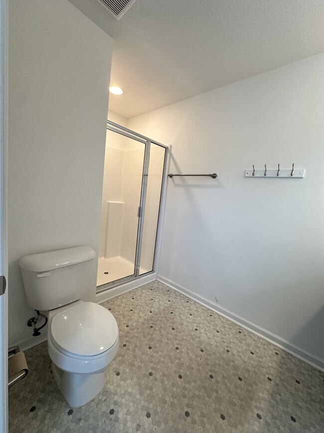 Building Photo - 2802 Rowling Wy