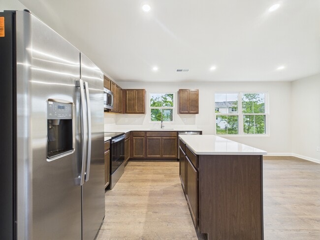Building Photo - 6137 Carrick Bnd Ct