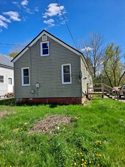 Building Photo - 22 Preble Hill Rd