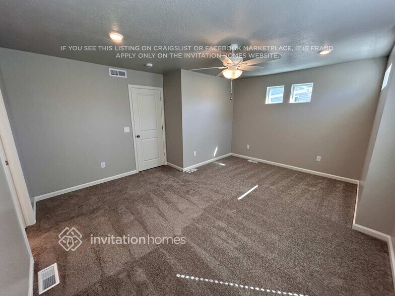 Building Photo - 379 Kanab Crk Dr