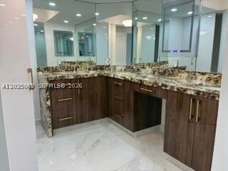 Building Photo - 3000 Island 603 Is
