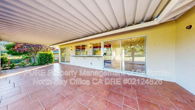 Building Photo - 351 Belhaven Cir