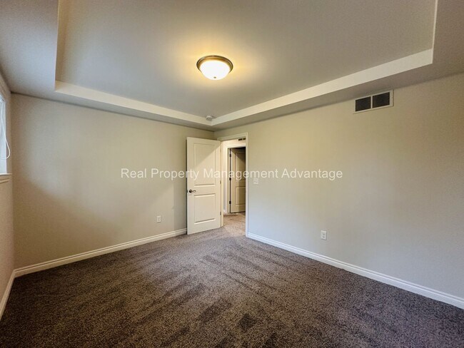 Building Photo - Stunning Contemporary New Build in Northwest Royal Oak