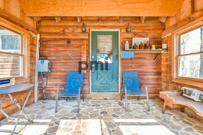 Building Photo - 230 Silver Maple Ln