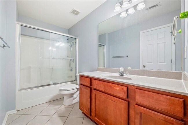 Building Photo - 2113 Worrall Hill Dr