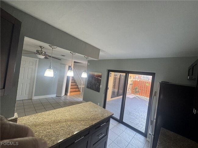 Building Photo - 1708 Park Meadows Dr