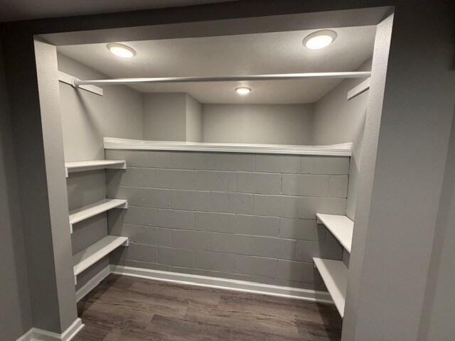 Building Photo - 1119 Hill Ave