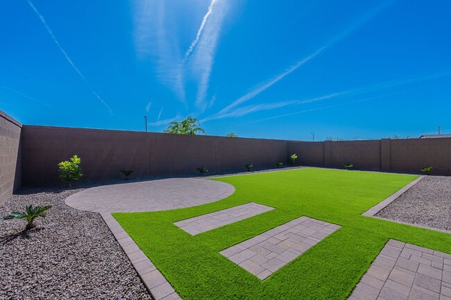 Building Photo - Luxury Living in McClellan Ranch: 4-Bedroo...