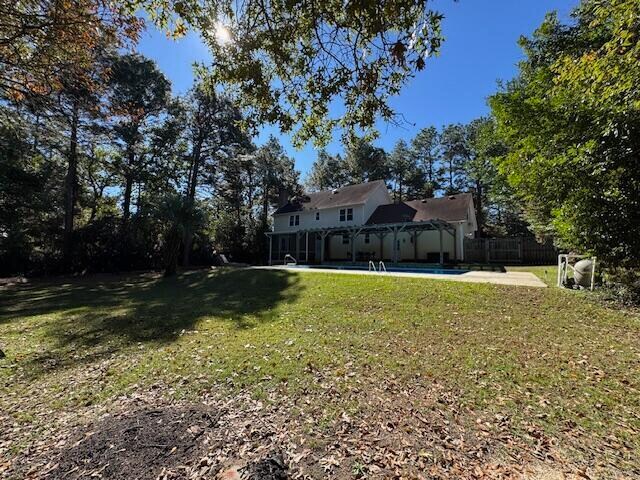 Building Photo - 1831 Huckleberry Dr