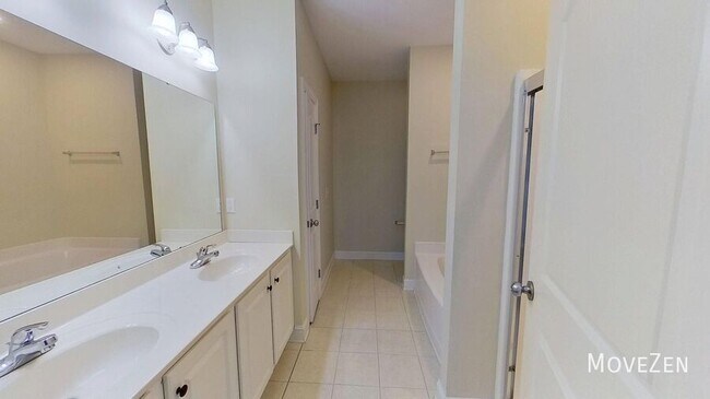 Building Photo - 307 Easterlin Way