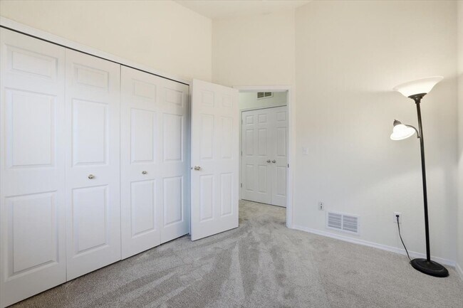 Building Photo - 4317 Sammers View