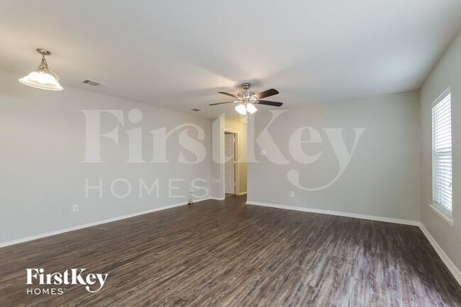 Building Photo - 5227 Roth Forest Ln
