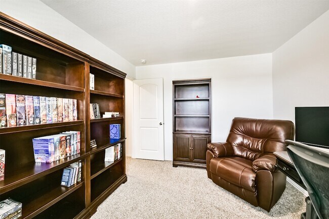 Building Photo - 21223 Riverdew Dr