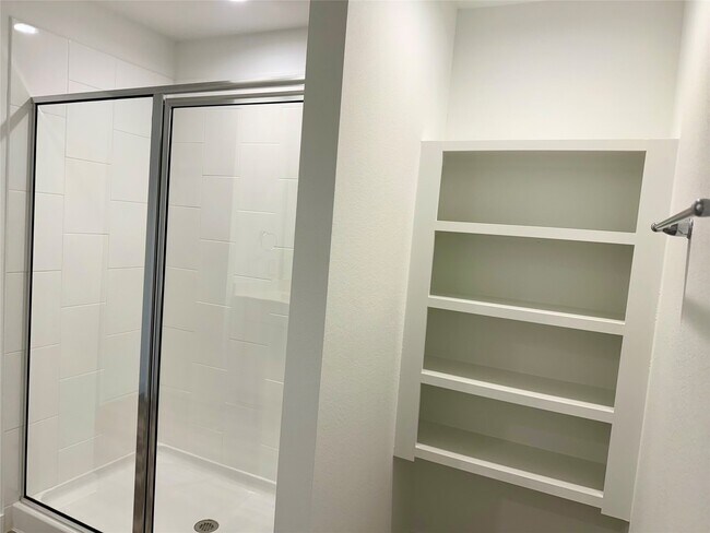 Building Photo - 2911 Needham Gdn Ln