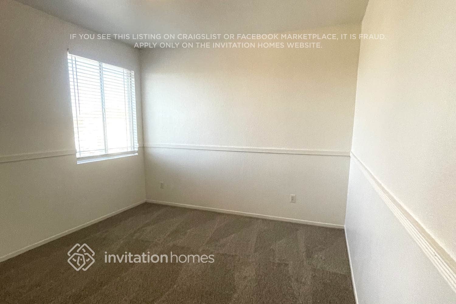 Building Photo - 8780 Loganberry Pl