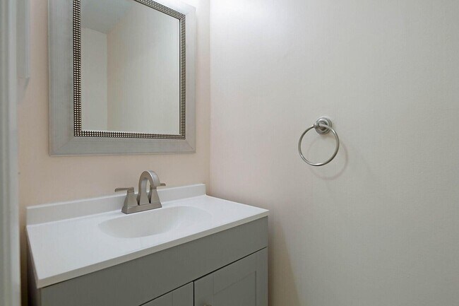 Building Photo - 6384 Boca Cir