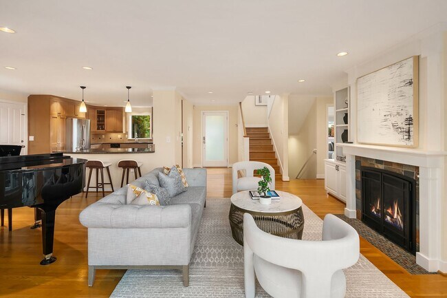 Building Photo - Magnolia Home