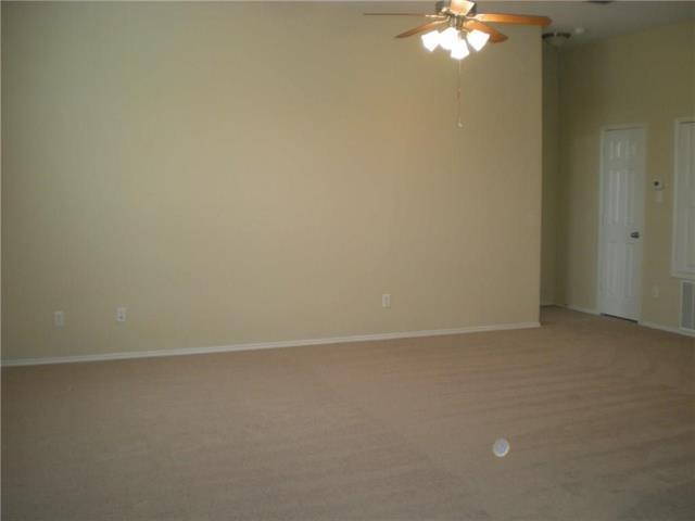 Building Photo - 112 Birdbrook Dr