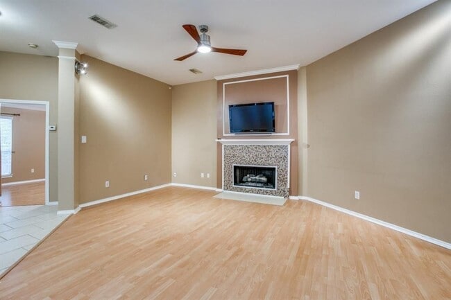 Building Photo - 21318 Twisted Willow Ln