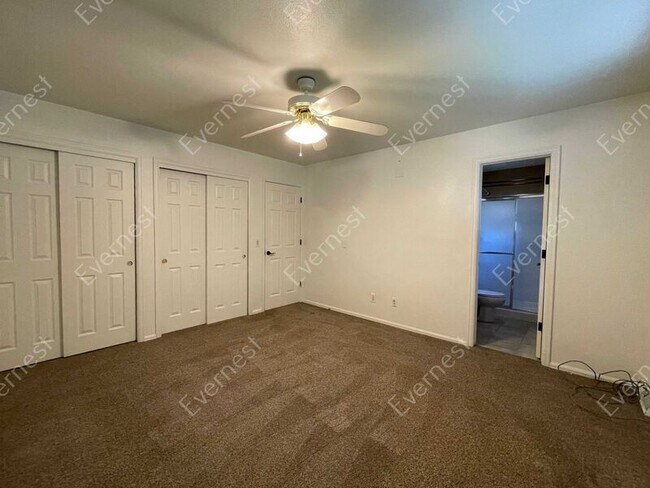 Building Photo - 18347 E Nassau Dr